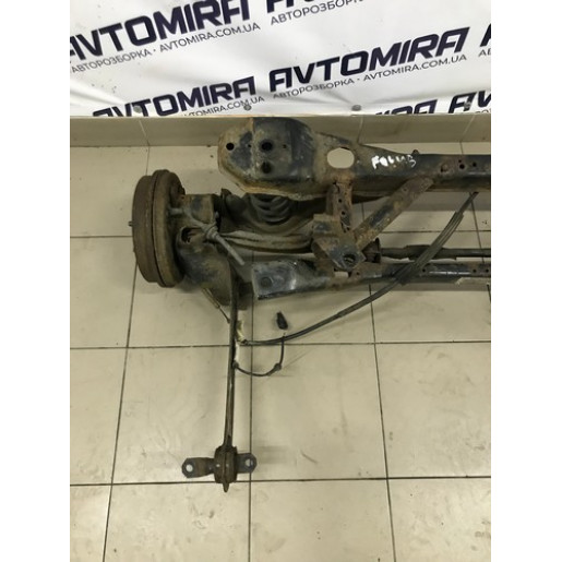 Балка подвески задняя комплектная Ford Focus 2 HB 2005-2010 1758060